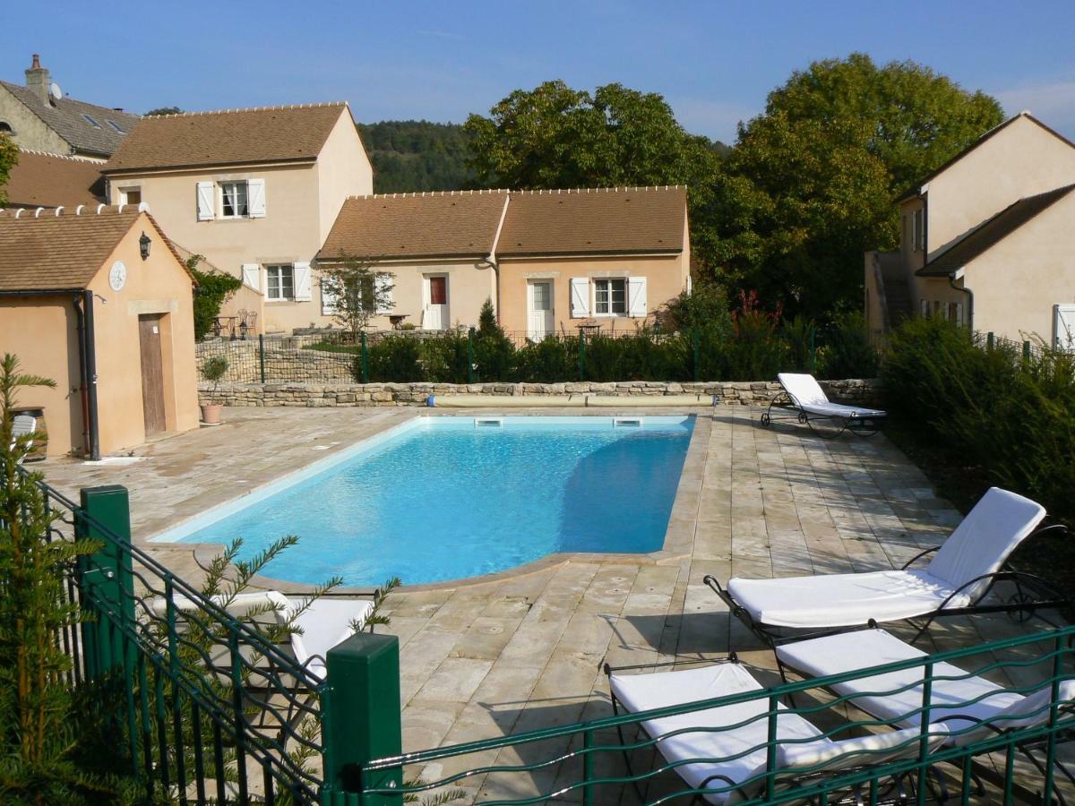 مبيت وإفطار Nantoux Domaine De La Combotte المظهر الخارجي الصورة